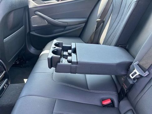 Used 2021 BMW 530i xDrive w/ M Sport Package AWD/4WD image 18