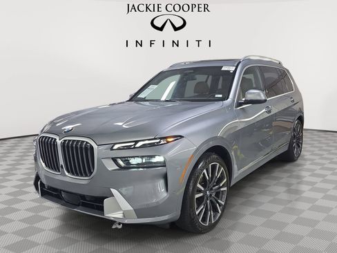 Used 2024 BMW X7 xDrive40i AWD/4WD image 1