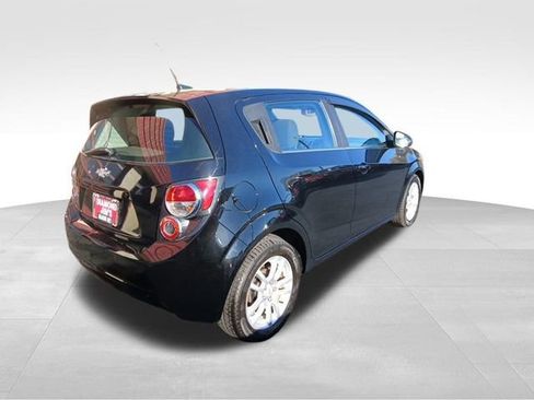 Used 2012 Chevrolet Sonic LT image 5