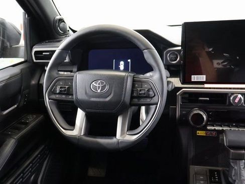 New 2026 Toyota 4Runner 4WD image 15