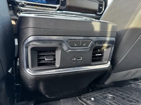 Certified 2024 Chevrolet Silverado 2500 High Country w/ High Country Premium Package image 8