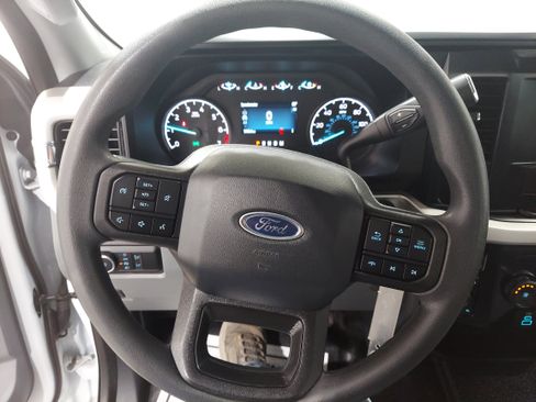 Used 2024 Ford F250 XL w/ XL Chrome Package AWD/4WD image 10
