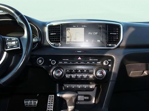 Used 2020 Kia Sportage SX image 11