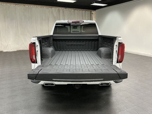 Used 2023 GMC Sierra 1500 Denali AWD/4WD image 32