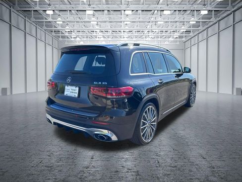 Used 2021 Mercedes-Benz GLB 35 AMG 4MATIC image 7