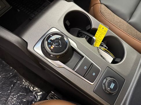 New 2025 Ford Bronco Sport Outer Banks w/ Outer Banks Tech Package+ AWD/4WD image 28