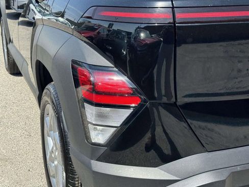 Certified 2026 Hyundai Kona SE AWD/4WD image 11