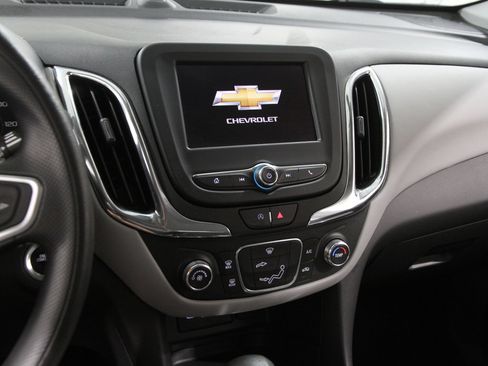 Certified 2022 Chevrolet Equinox LS image 9