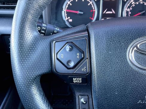 Used 2020 Toyota 4Runner TRD Off-Road Premium w/ Moonroof Package image 10