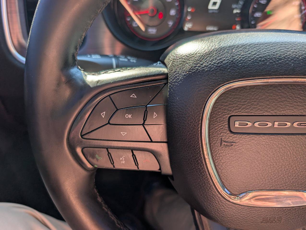 Used 2018 Dodge Charger SXT w/ Blacktop Package RWD image 19