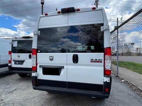 Used 2021 RAM ProMaster 2500 image 2