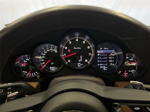 Certified 2019 Porsche 911 Turbo image 21