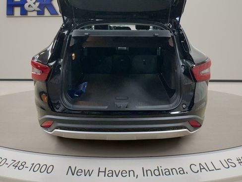 New 2026 Chevrolet Trax LT image 23