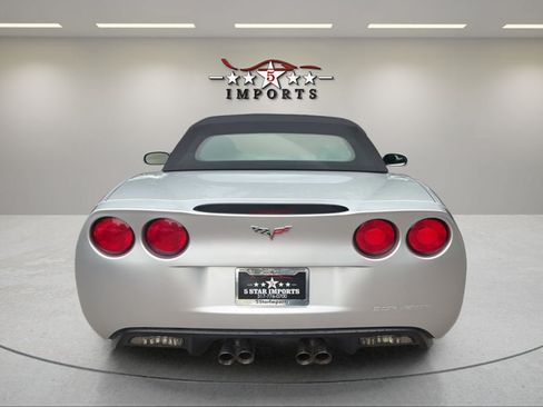 Used 2013 Chevrolet Corvette Convertible RWD image 4