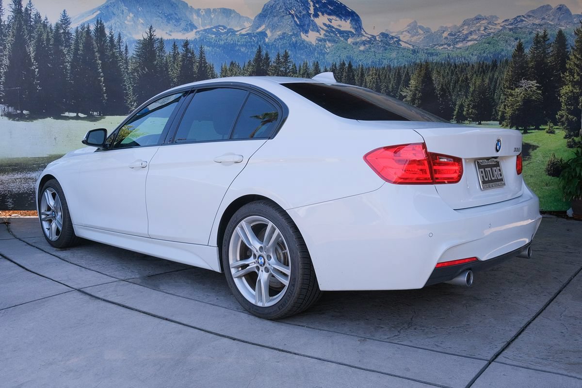 Used 2015 BMW 335i Sedan RWD image 4
