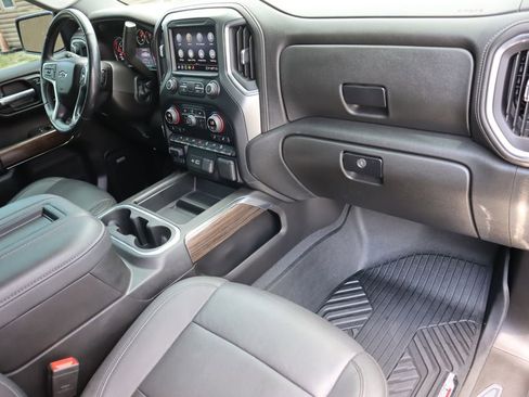 Used 2021 Chevrolet Silverado 1500 LT Trail Boss w/ Convenience Package II AWD/4WD image 29