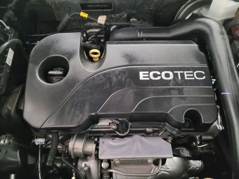 Used 2022 Chevrolet Equinox LT image 30