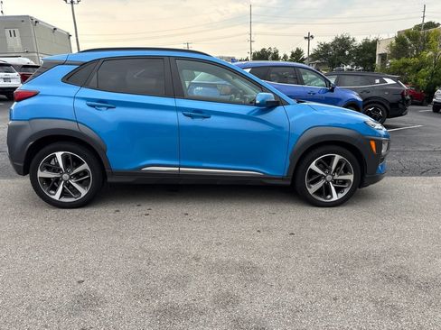 Used 2021 Hyundai Kona Limited FWD image 2