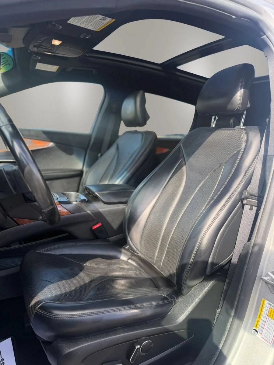 Used 2019 Lincoln Nautilus Reserve w/ Cargo Utility Package AWD/4WD image 11
