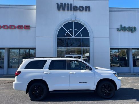 Used 2019 Toyota Sequoia TRD Sport w/ TRD Sport Premium Package image 1
