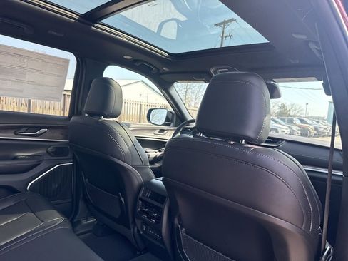 New 2026 Jeep Grand Cherokee Limited w/ Limited Altitude Package image 25