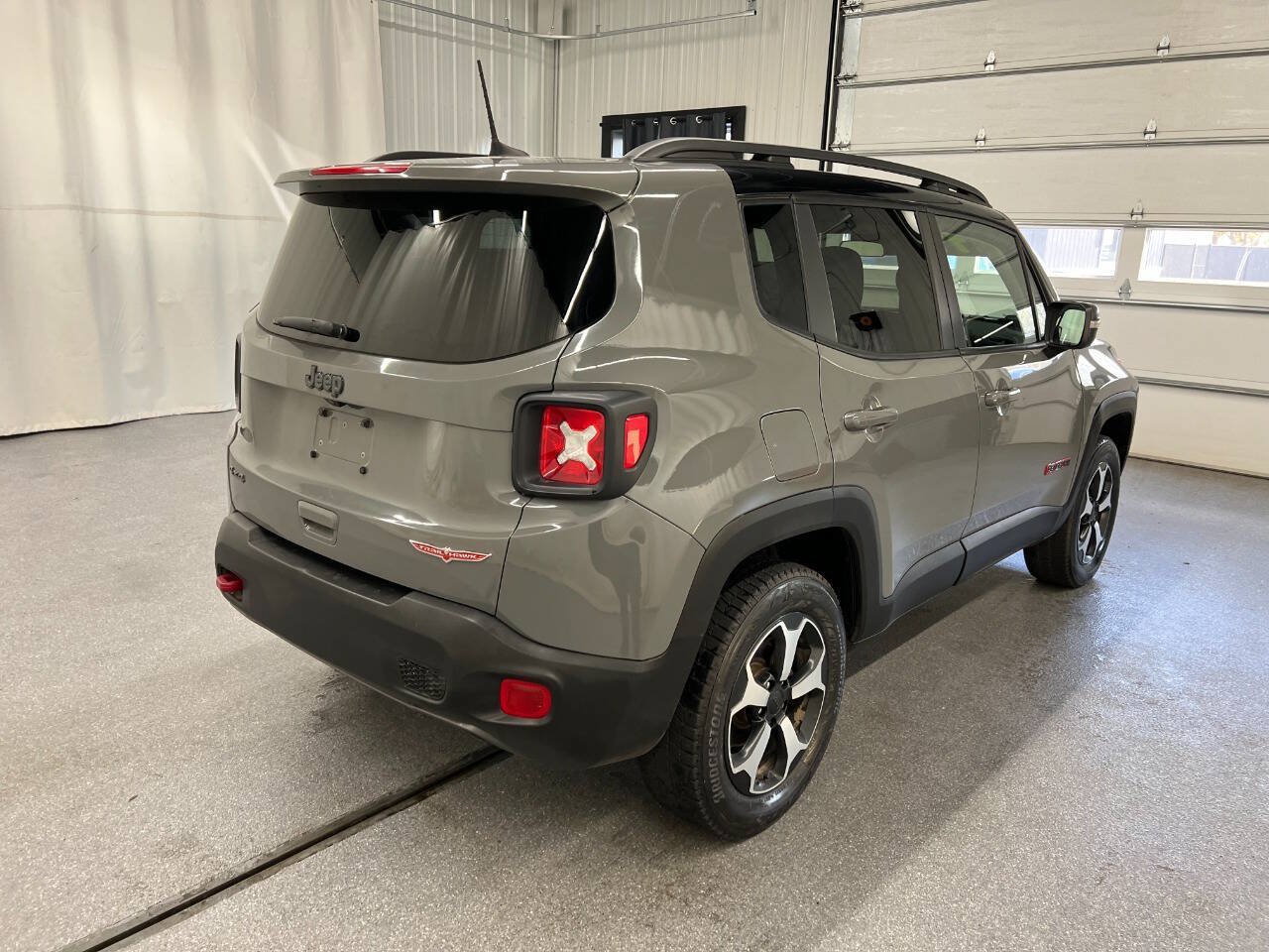 Used 2020 Jeep Renegade Trailhawk w/ Cold Weather Group AWD/4WD image 4
