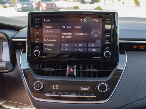 Used 2021 Toyota Corolla LE FWD image 24