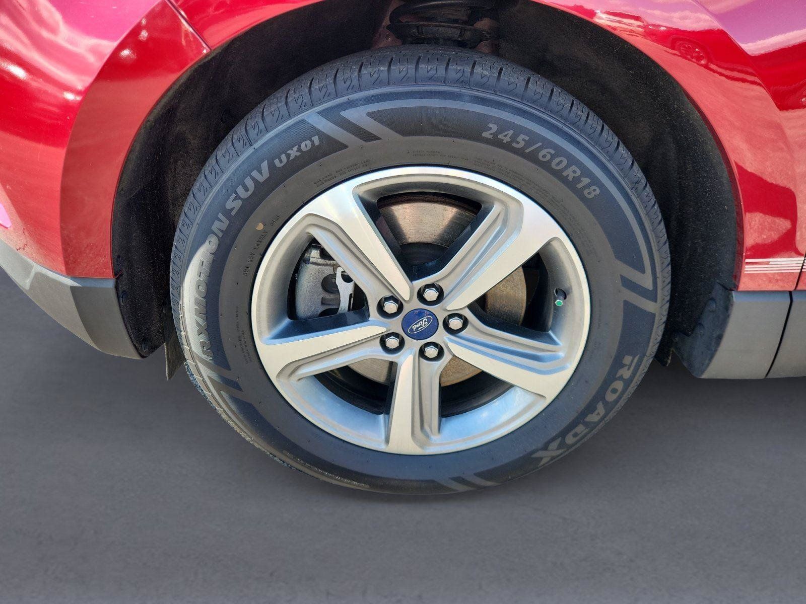 Used 2019 Ford Edge SEL w/ Equipment Group 201A AWD/4WD image 9