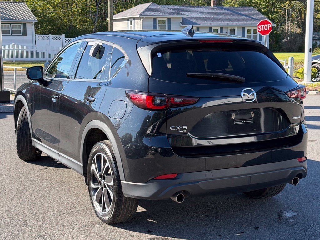 Used 2022 MAZDA CX-5 AWD 2.5 S w/ Premium Package image 3