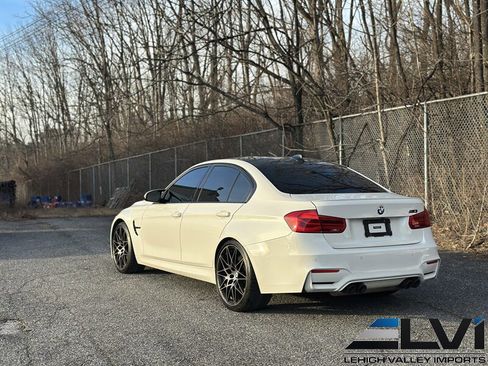 Used 2018 BMW M3 w/ Competition Package image 11
