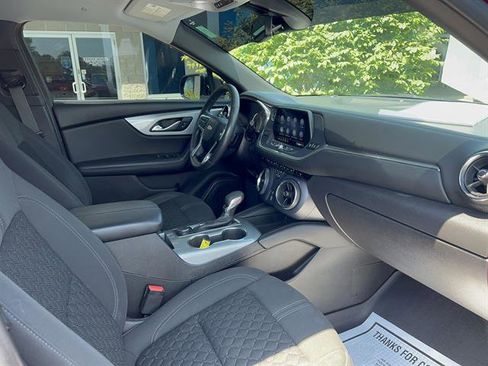 Used 2021 Chevrolet Blazer LT FWD image 14