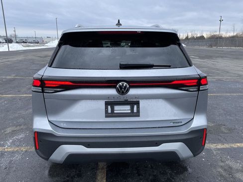 New 2026 Volkswagen Tiguan SE AWD/4WD image 7