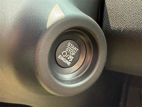 New 2025 RAM ProMaster 2500 w/ Premium Convenience Group image 20