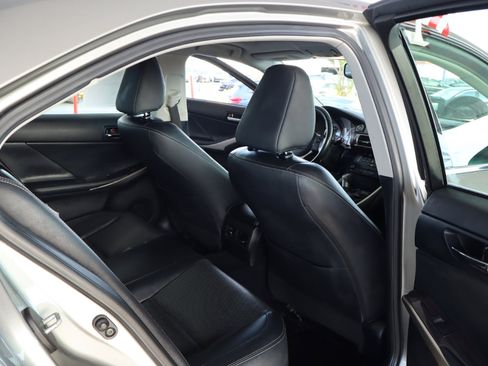 Used 2014 Lexus IS 250 AWD image 34
