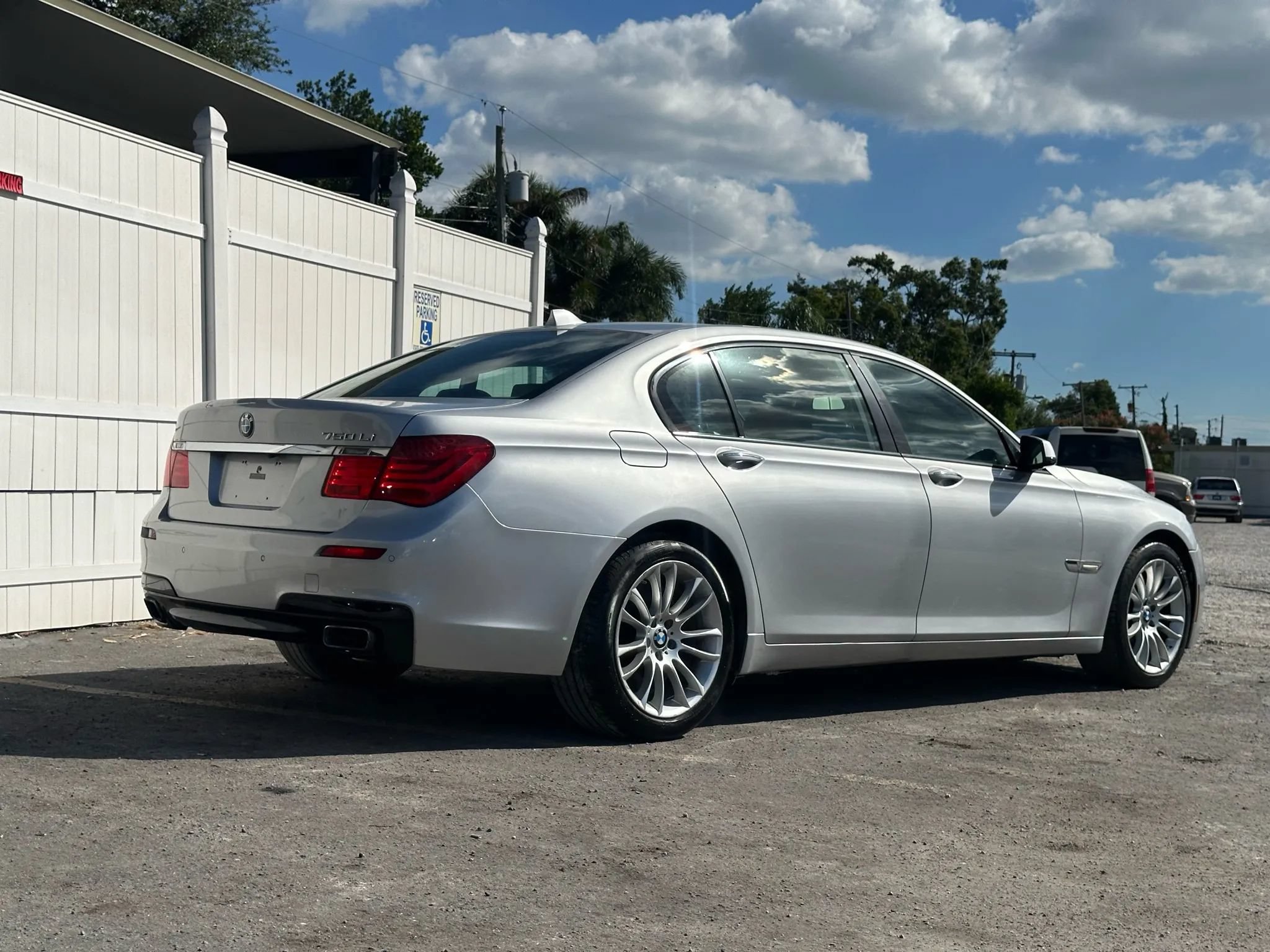 Used 2012 BMW 750Li RWD image 22