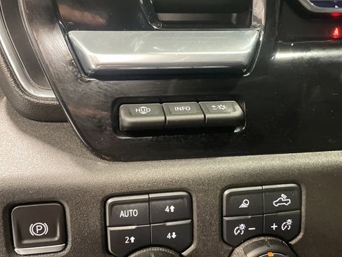 Used 2025 Chevrolet Silverado 2500 LTZ w/ LTZ Plus Package image 23