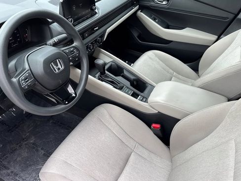 Certified 2023 Honda Accord EX image 14