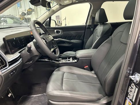 New 2026 Kia Sorento SX image 10