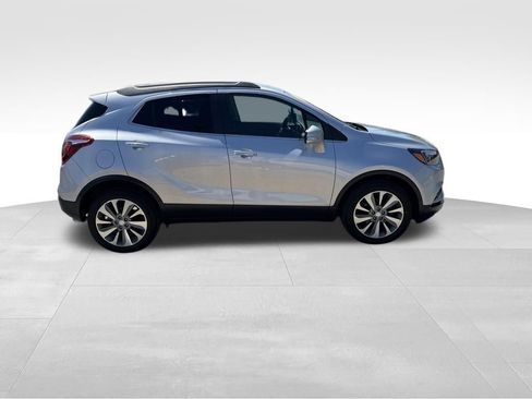 Used 2019 Buick Encore Preferred FWD image 8