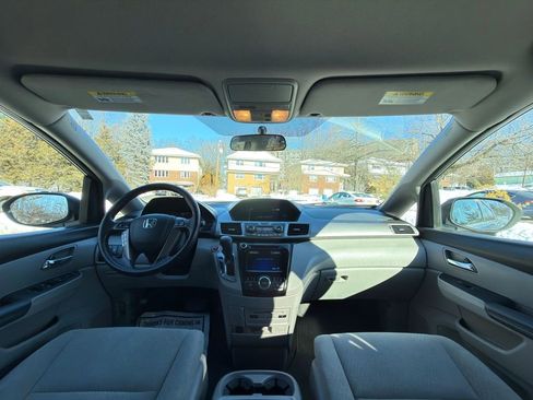 Used 2016 Honda Odyssey SE image 26