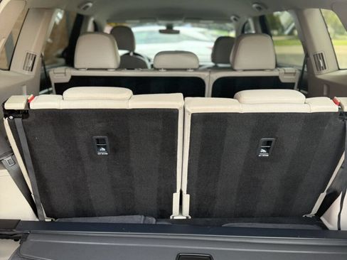 Used 2019 Volkswagen Atlas SE w/ Towing Package FWD image 40