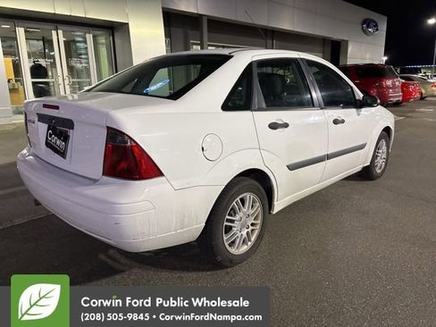 Used 2007 Ford Focus SES image 6