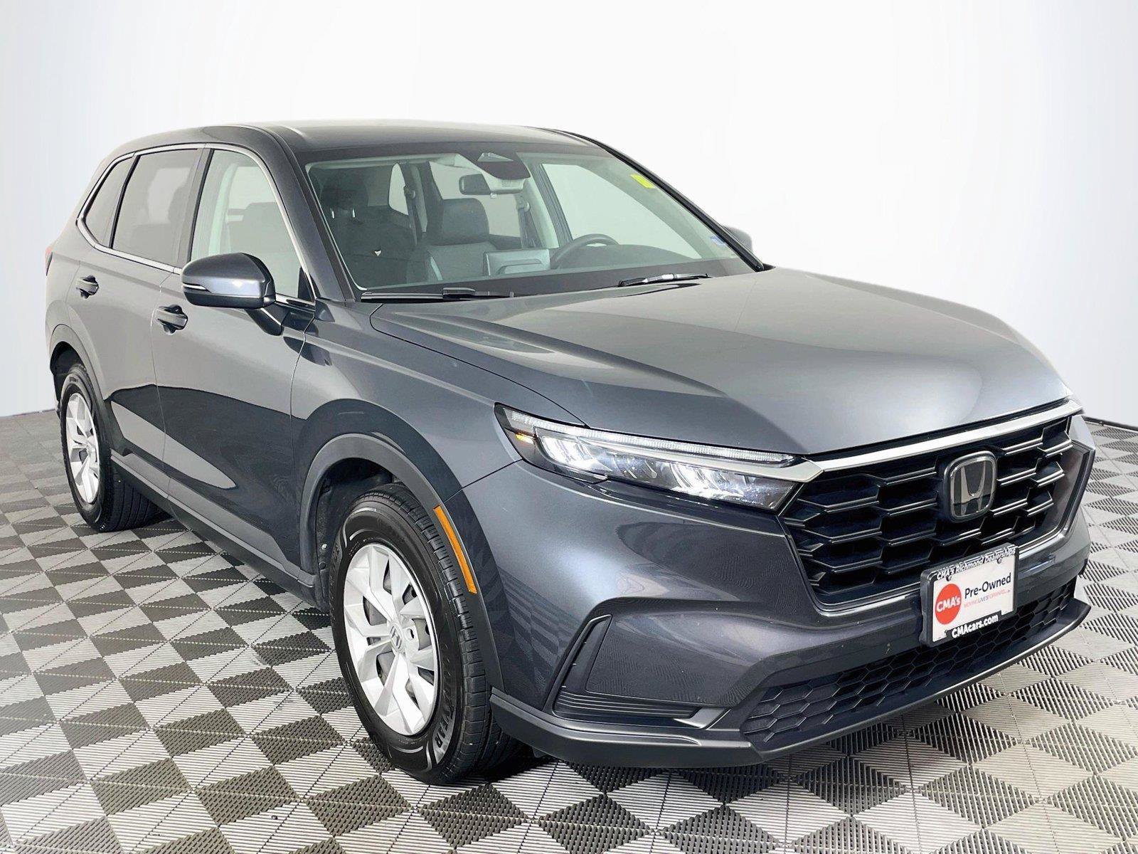 Used 2025 Honda CR-V LX image 1