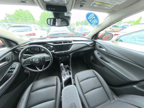 Used 2020 Buick Encore GX Essence w/ Advanced Technology Package AWD/4WD image 31
