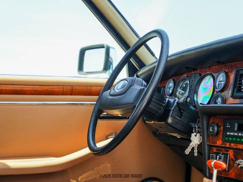 Used 1987 Jaguar XJ6 RWD image 28