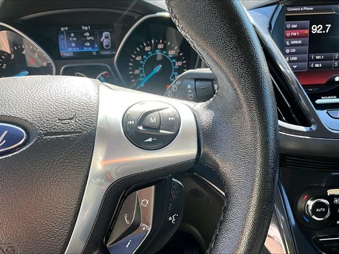 Used 2013 Ford Escape Titanium FWD image 20