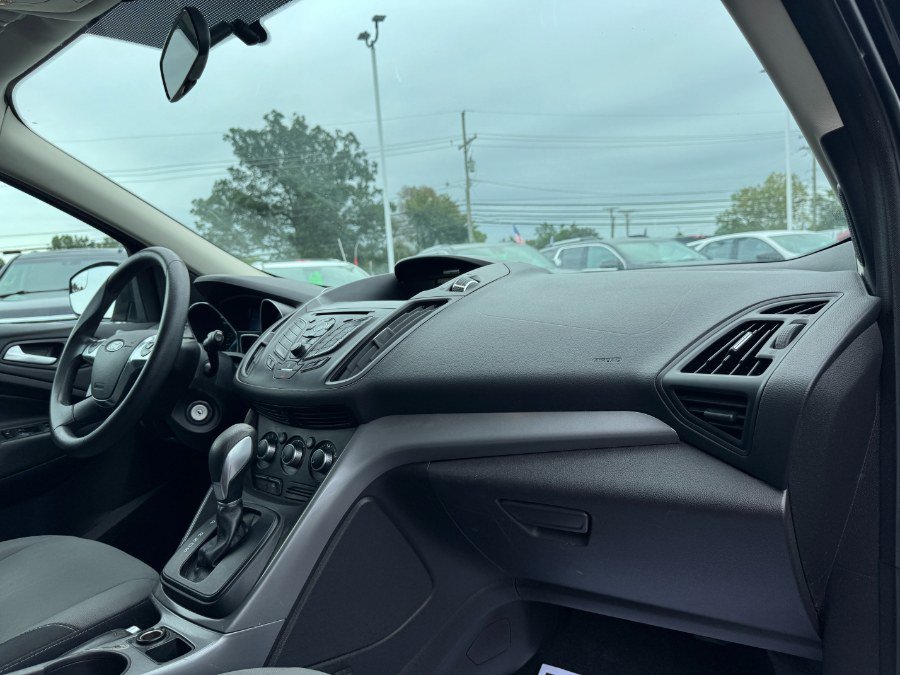 Used 2015 Ford Escape SE AWD/4WD image 20
