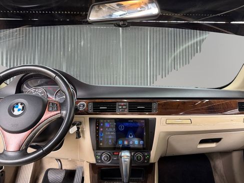 Used 2011 BMW 328i Coupe image 11