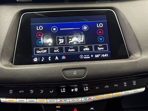 Used 2023 Cadillac XT4 Premium Luxury AWD/4WD image 18