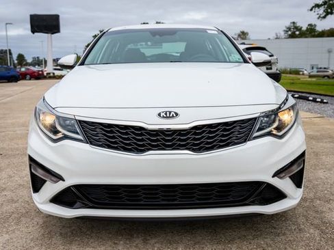 Used 2020 Kia Optima LX image 12